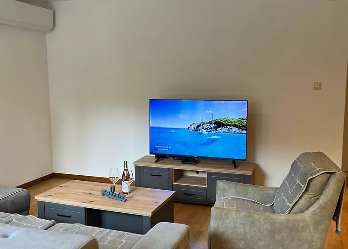 Blue Lagoon Apartment Przno