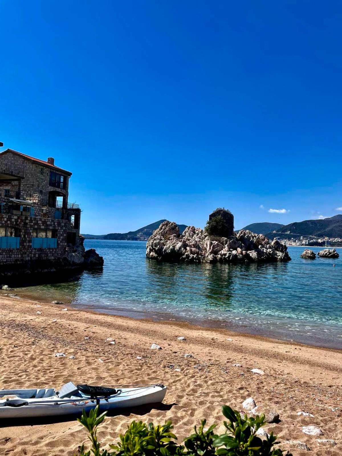 Blue Lagoon Przno * Budva